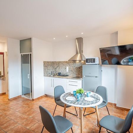 Apartamento 2 En La Muralla Romana Junto A La Catedral Tarragona Exterior photo